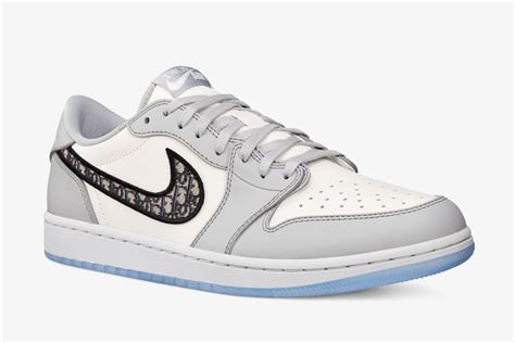 nike dior jordan precio|Dior jordan 1 low price.